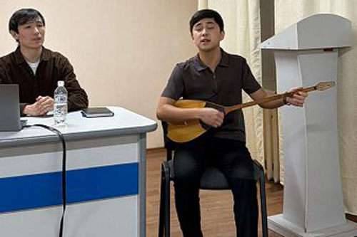 В ВКТУ им. Д. Серикбаева прошла встреча, посвящённая 95-летию Мукагали Макатаева