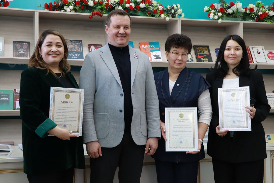 Преподаватели ВКТУ удостоены благодарственных писем Президента РК