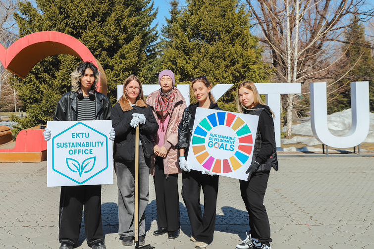 Студенты ВКТУ приняли участие в республиканской акции «Таза Қазақстан»